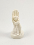 Boží dlaň s holčičkou - symbol Boží ochrany 4,5 x 9 cm