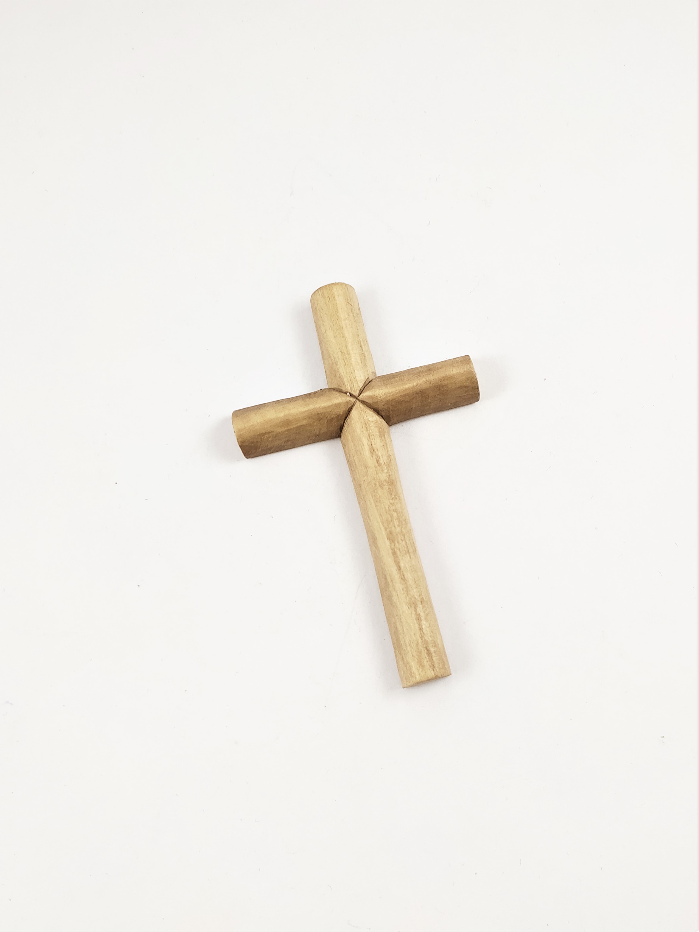 Křížek světlý jednoduchý malý  6 x 10 cm