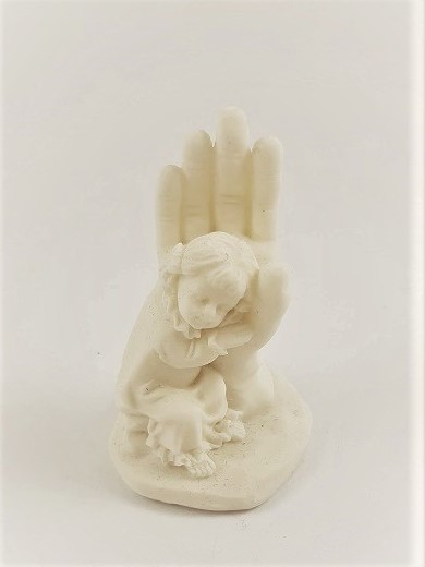 Holčička na ruce Boží 4,5 x 7 cm